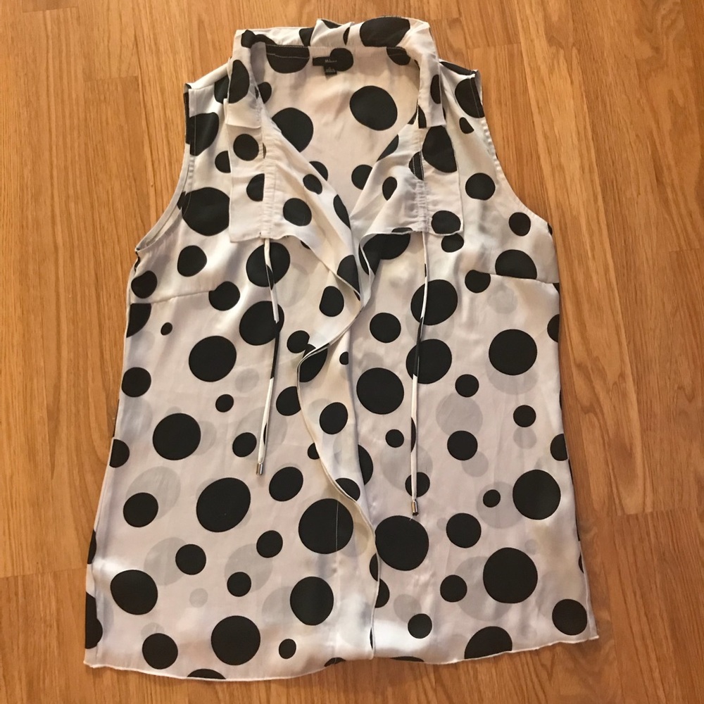 Cute polka dot blouse.